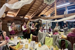 20250314_175432843_iOS