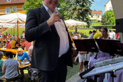 e0bc43c5-1631-4219-bd55-329464ea8aeb