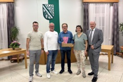 20250308_190028726_iOS